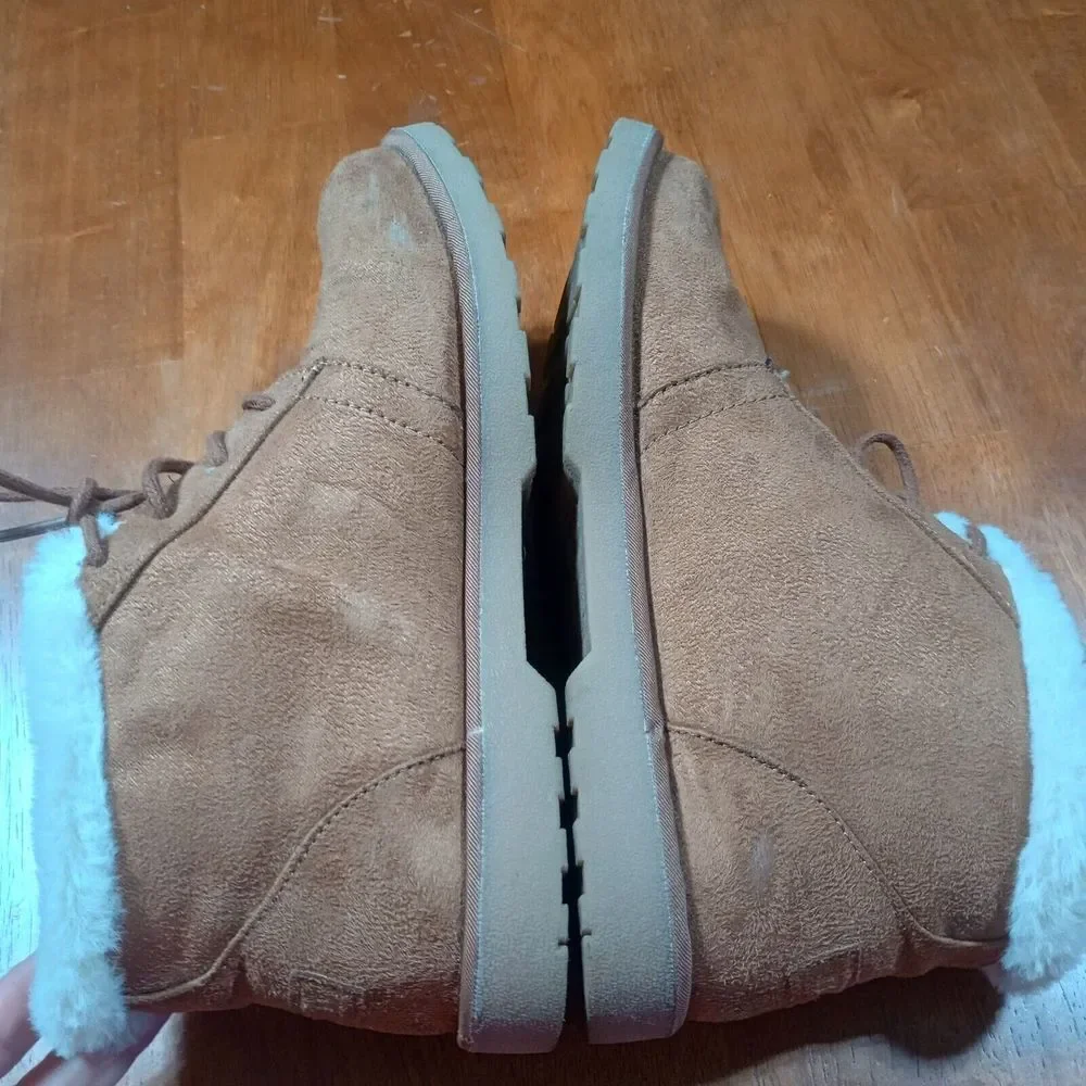 Makalu Kora Shearling Ankle Boots Women's‎ 8 Brown Faux Suede Winter